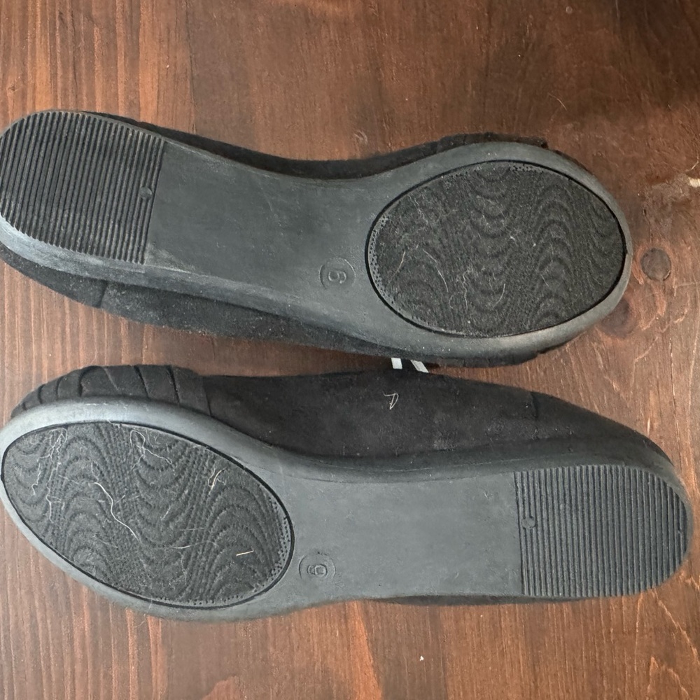 Flats - Picture 2 of 2